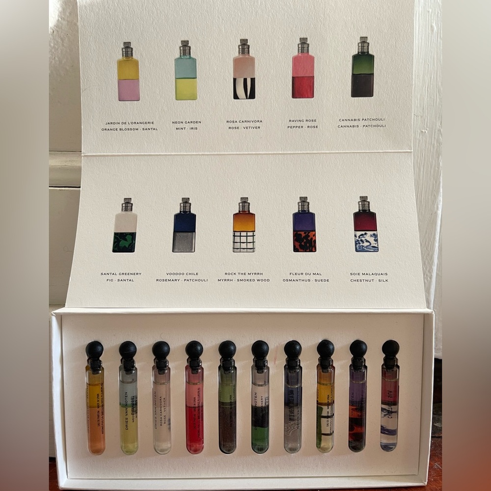 Dries Van Noten Eau de Parfum collection in 2ml, discovery set